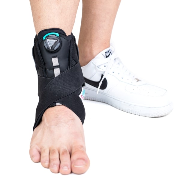 FlexGuard Pro Adjustable Ankle Brace with QuickFit