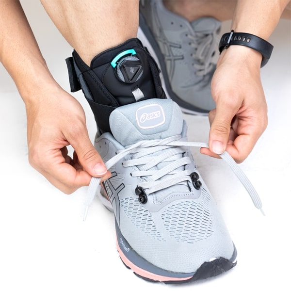 FlexGuard Pro Adjustable Ankle Brace with QuickFit
